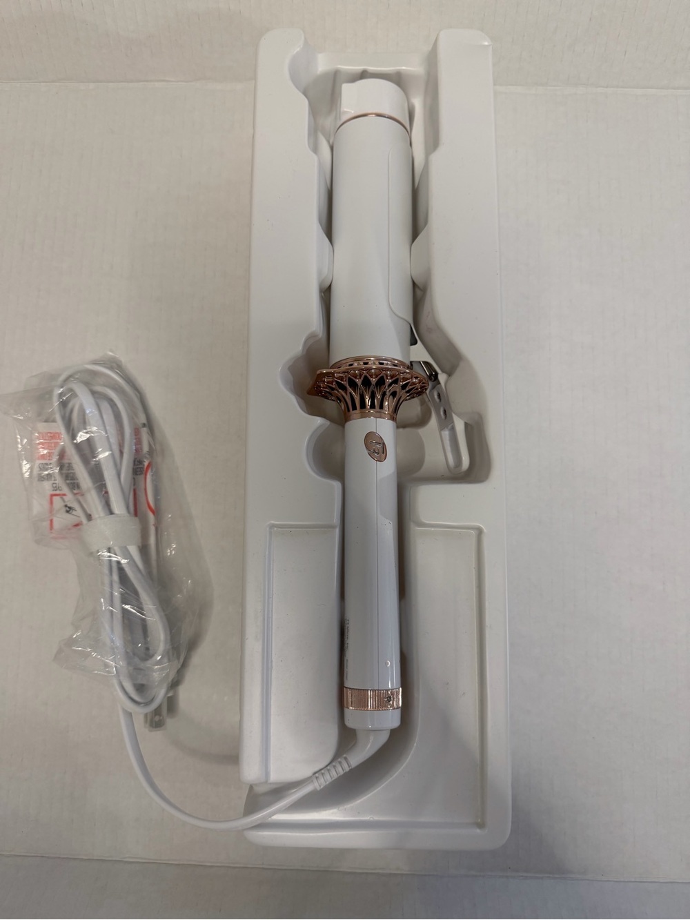 T3 BodyWaver Professional 1.75" Large Curling Iron with 5 Heat Settings